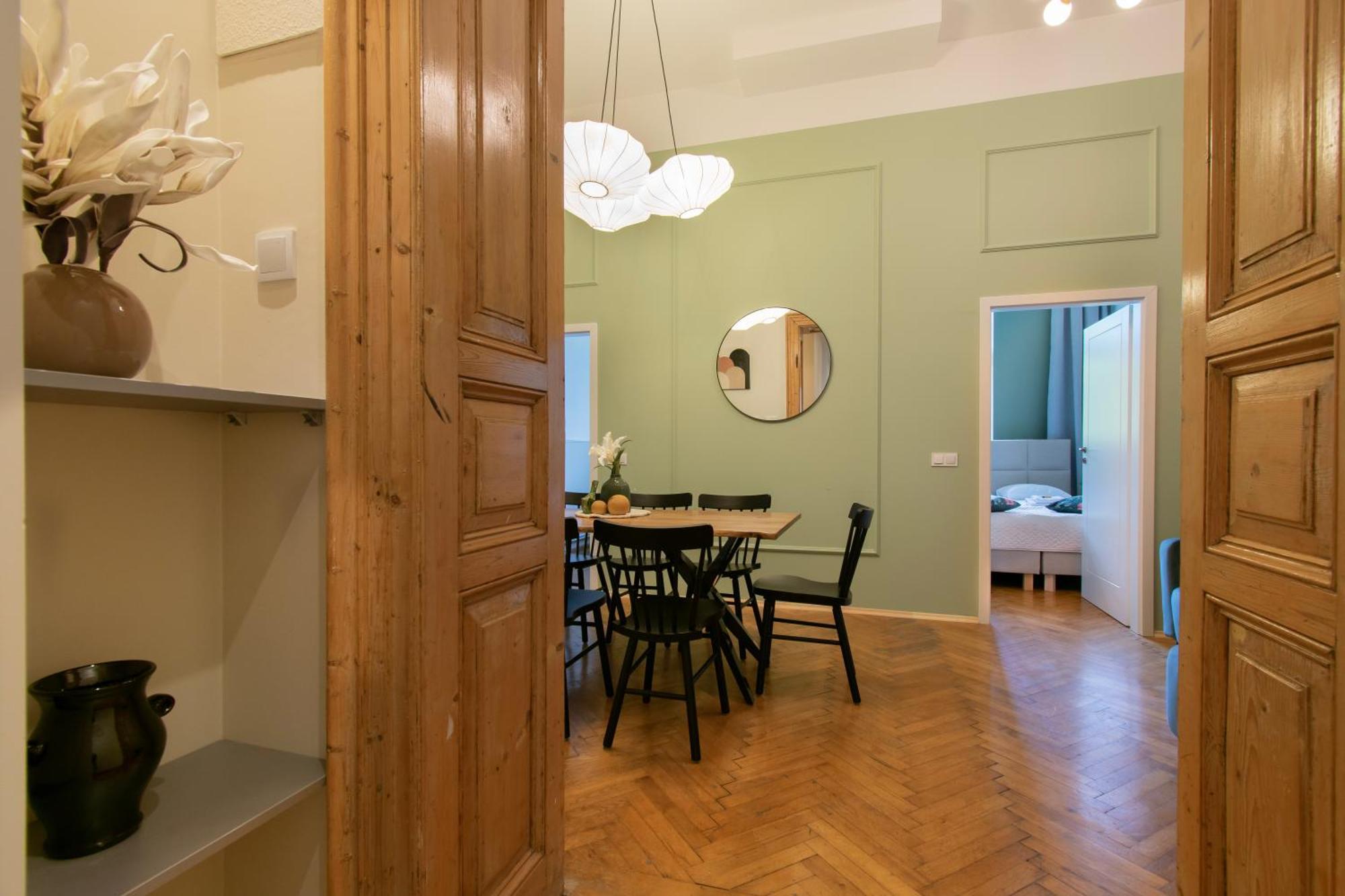 Vintage Apartment Gertrudy Street Krakow Luaran gambar