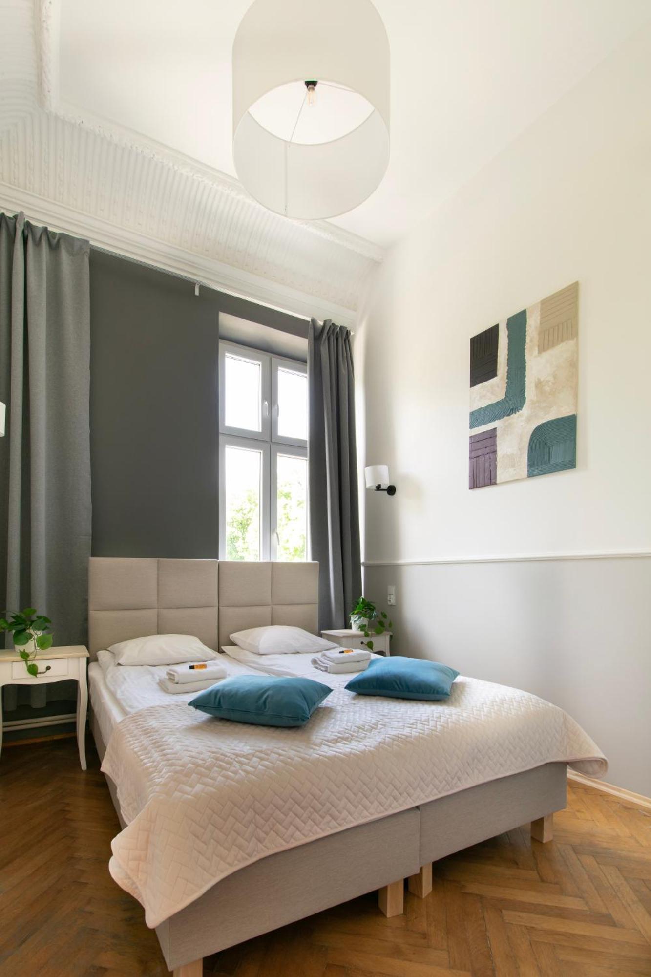 Vintage Apartment Gertrudy Street Krakow Luaran gambar