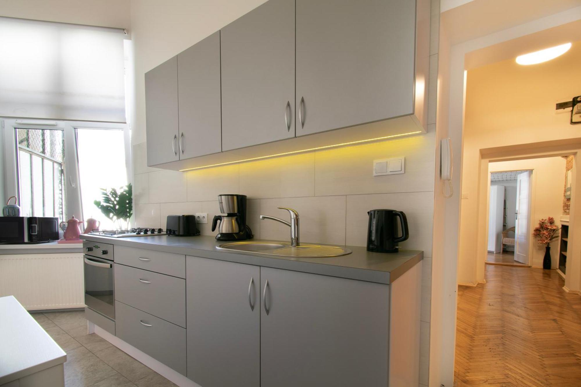 Vintage Apartment Gertrudy Street Krakow Luaran gambar