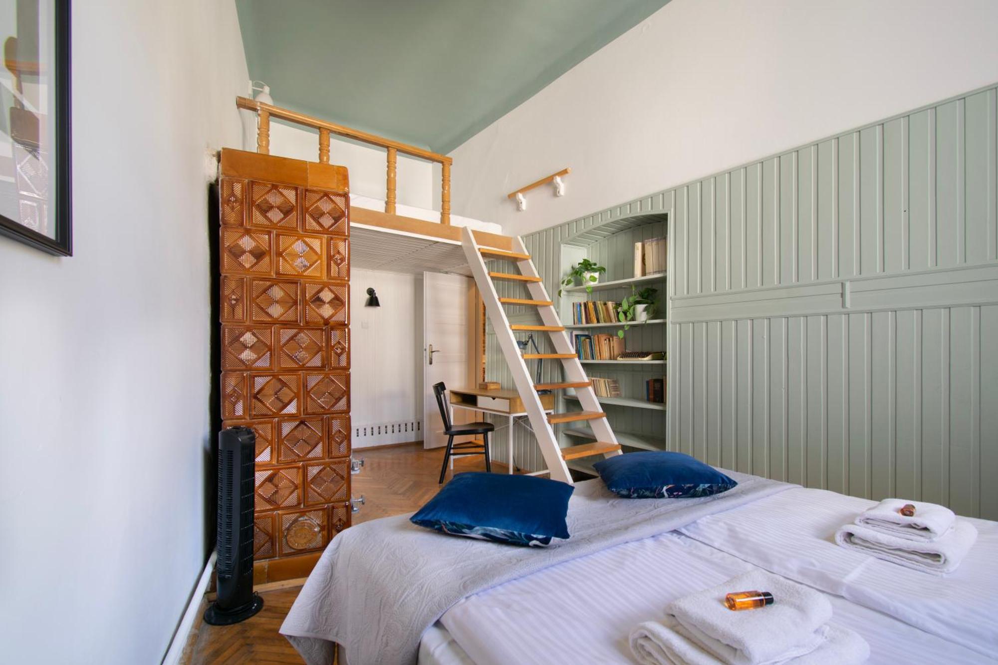 Vintage Apartment Gertrudy Street Krakow Luaran gambar