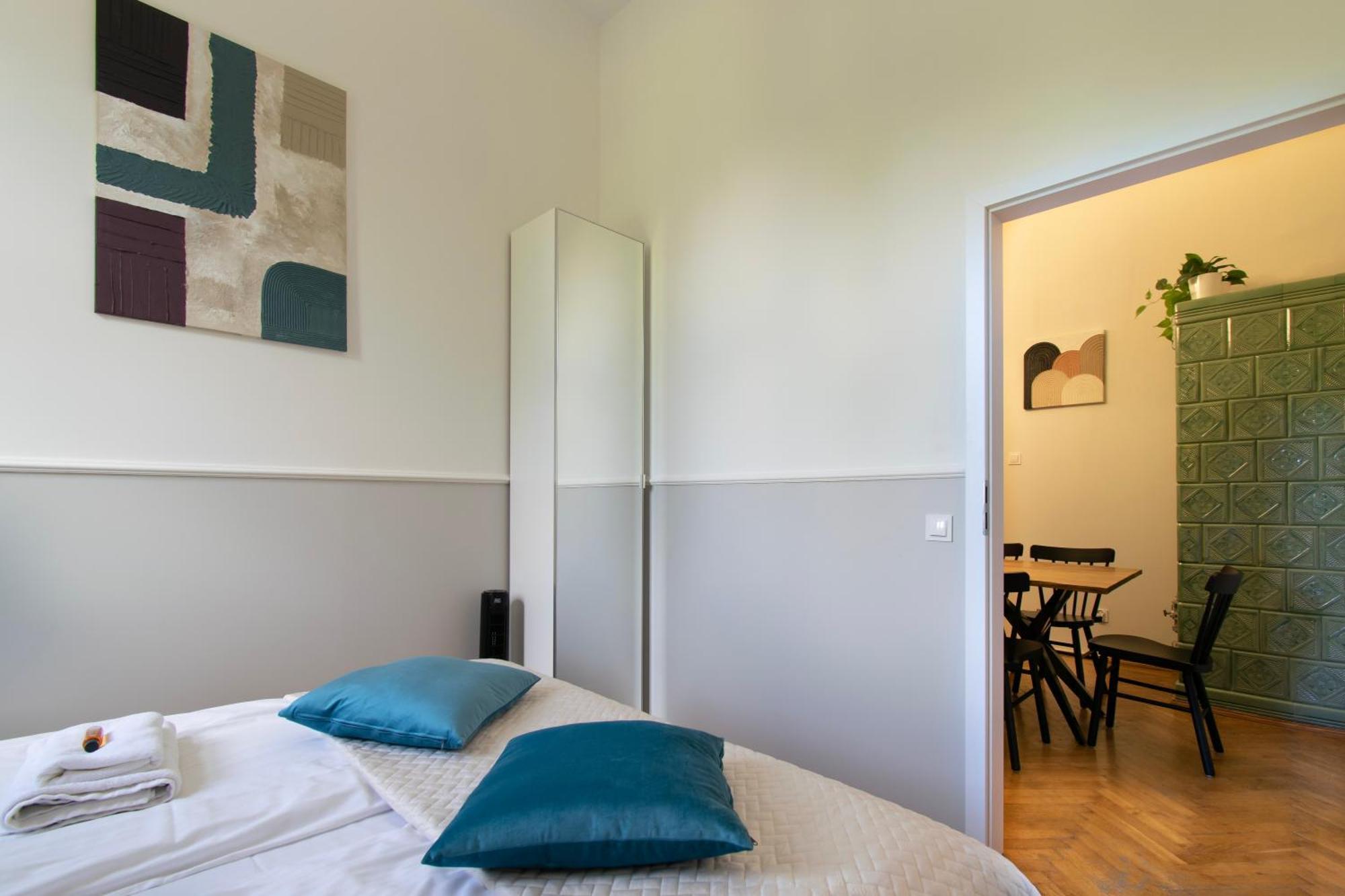 Vintage Apartment Gertrudy Street Krakow Luaran gambar